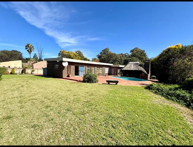 3 BEDROOM HOUSE FOR SALE IN FLORA GARDENS